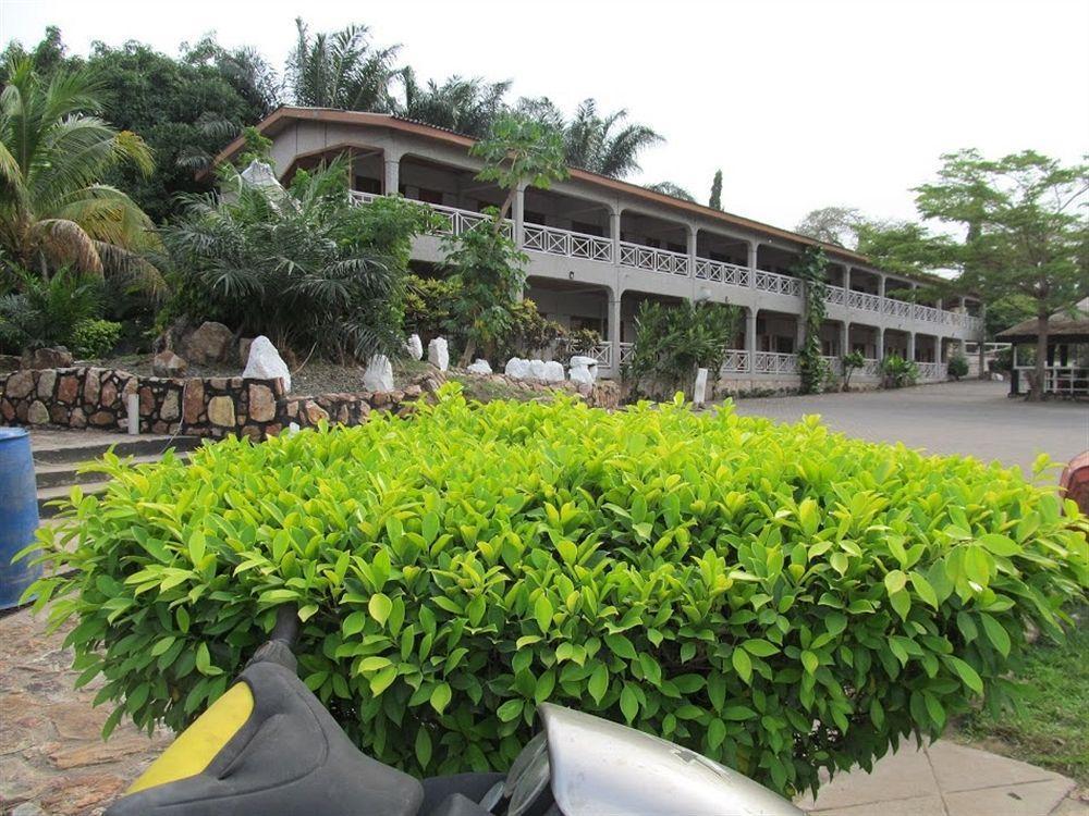Akosombo Continental Hotel Exteriör bild